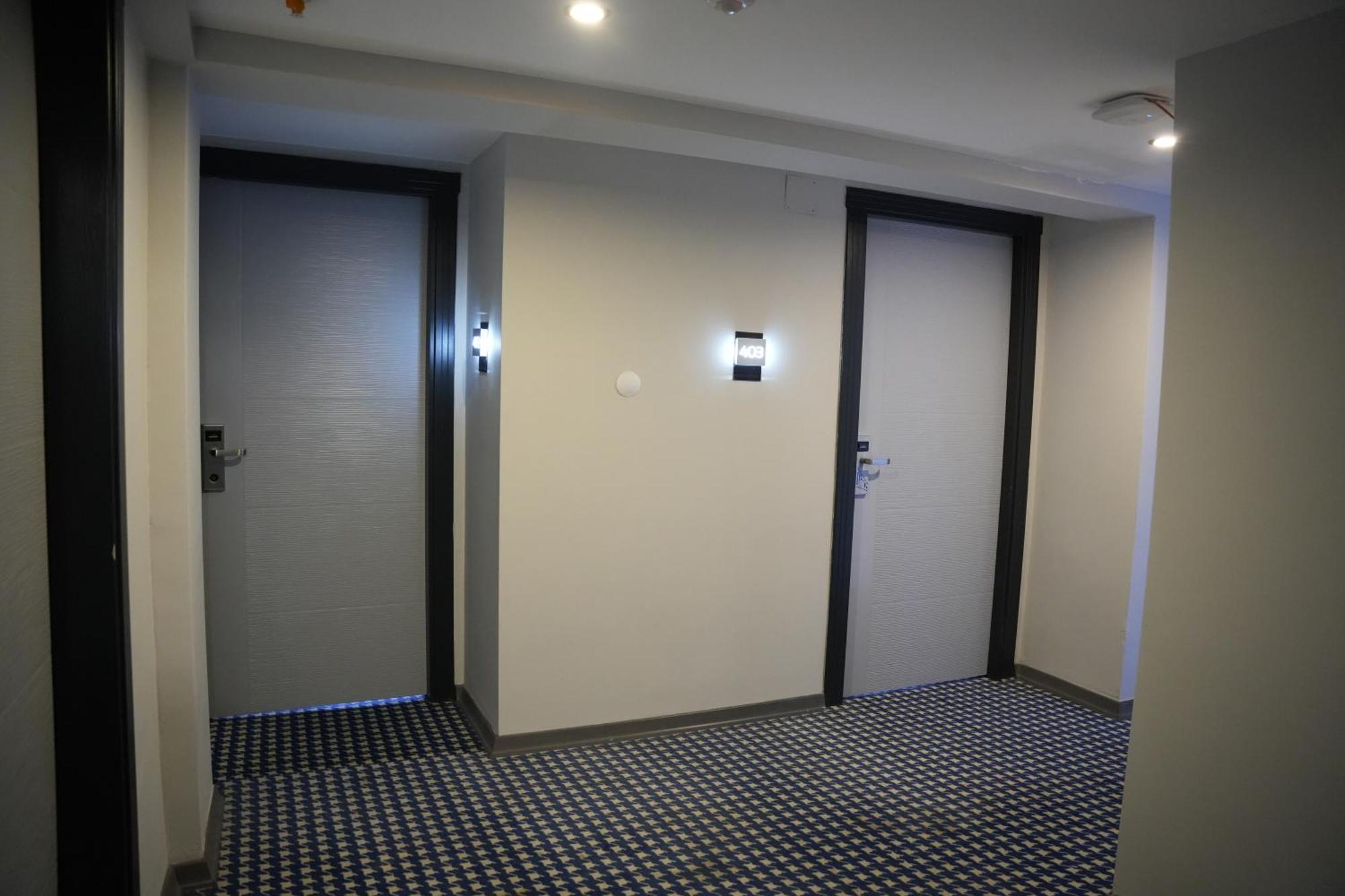 Eniza Hotel Мерсин Экстерьер фото